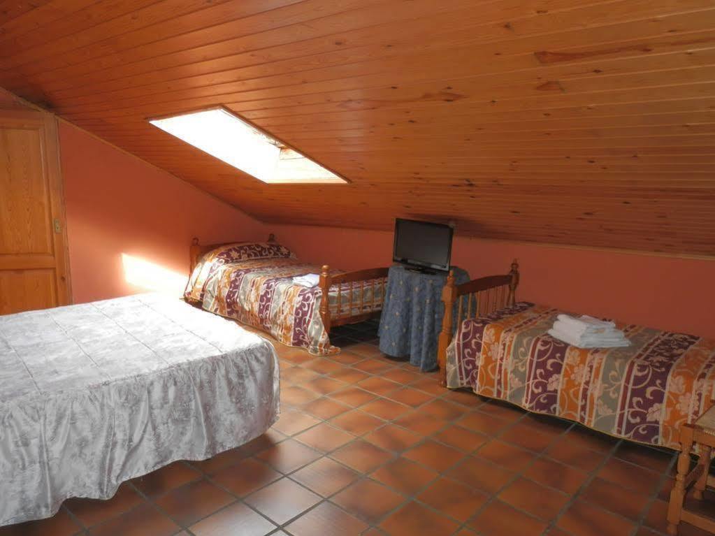 Hostal El Portalico Linares de Mora Ngoại thất bức ảnh